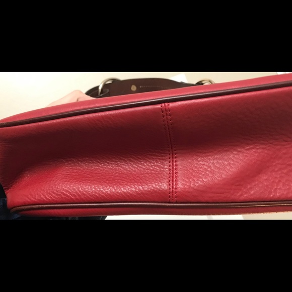 Dooney & Bourke Red & Brown Leather Purse, New - Picture 3 of 8